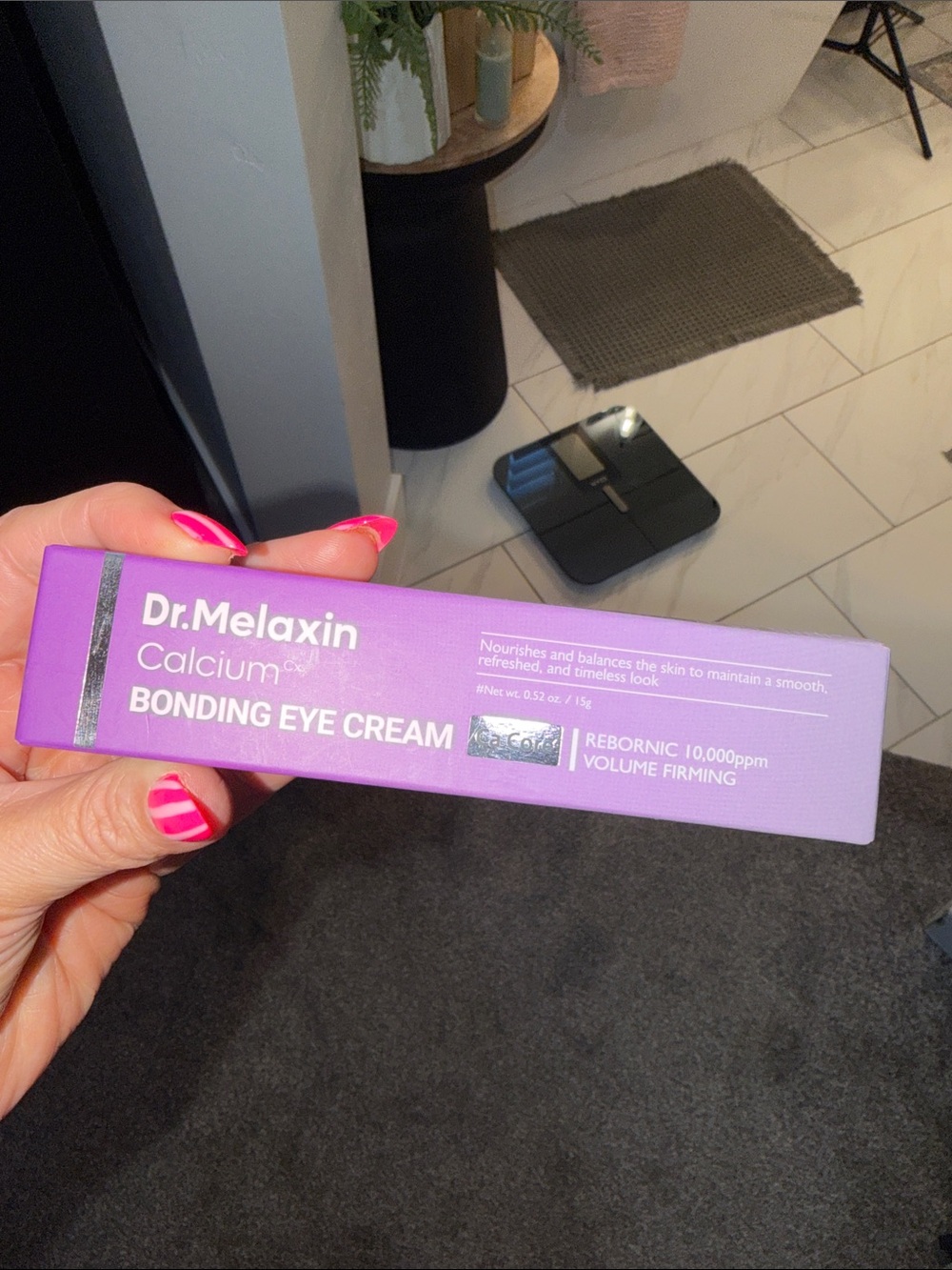 Dr. Melaxin Calcium Bonding Eye Cream - Purple